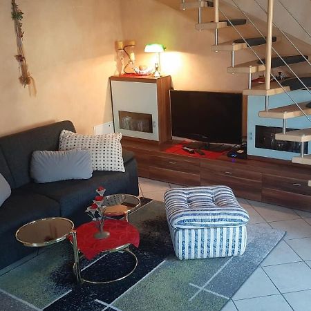 Ferienwohnung Regina Sankt Peter-Freienstein Esterno foto