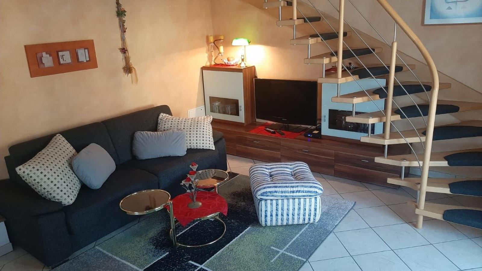 Ferienwohnung Regina Sankt Peter-Freienstein Esterno foto