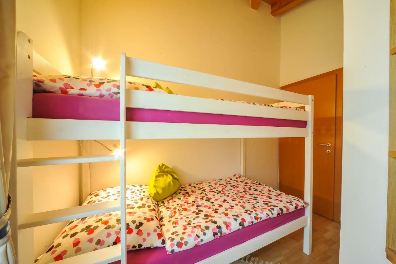 Ferienwohnung Regina Sankt Peter-Freienstein Esterno foto